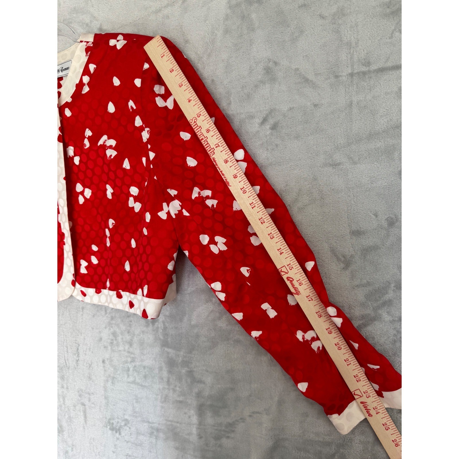 David Hayes Saks Fifth Avenue Red Silk Jacquard Cropped Jacket Vintage est Large