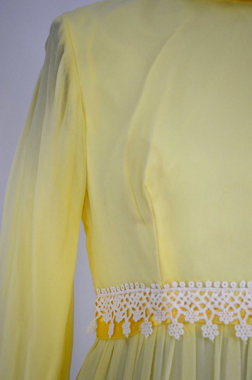 Women’s Vintage 1970s Yellow Maxi Dress with Cream Trim and Matching Head Piece