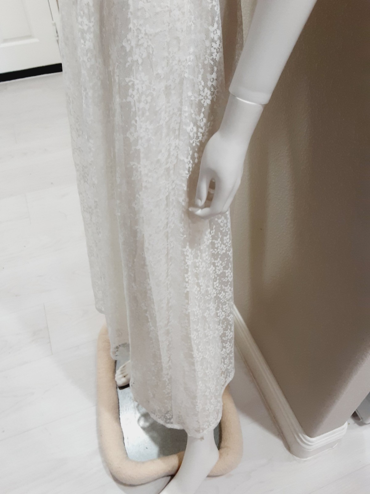 Vtg Wedding Tea Party dress Lace Off White Short Sleeve Cape High Neck Union