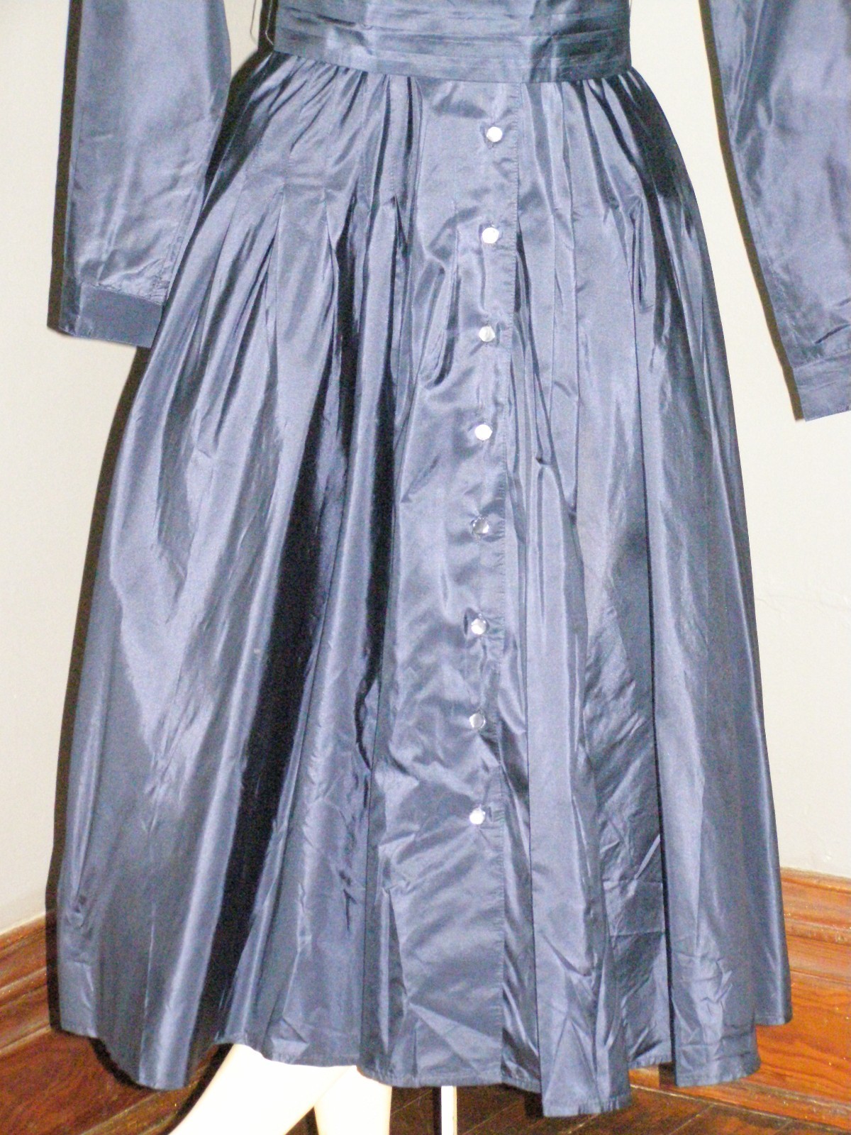 Vintage 80’s dark navy-blue button-down SHIRT DRESS S M silk LIZ CLAIBORNE full