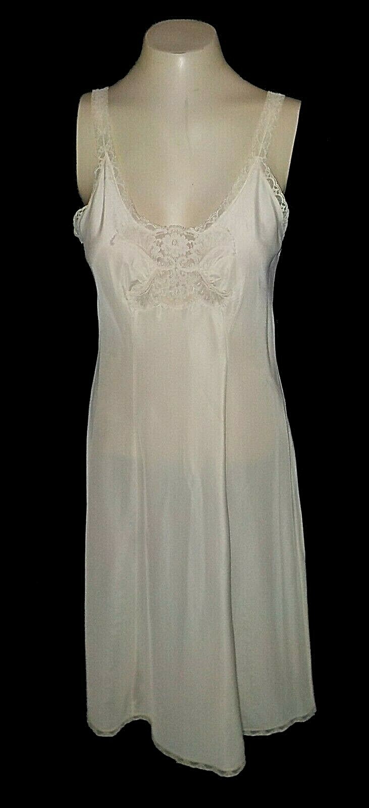 vintage 1960s full Slip Neiman-Marcus Lady Lynne Lace Ivory 36