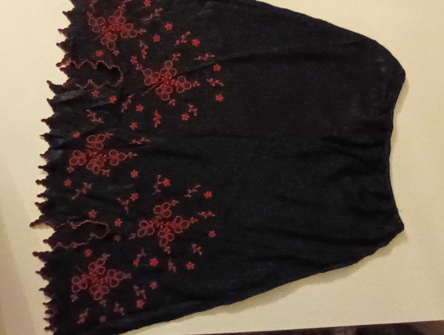 Unique Vintage Black Skirt Slip with Red Embroidered Flowers & „Drip Edge” Hem
