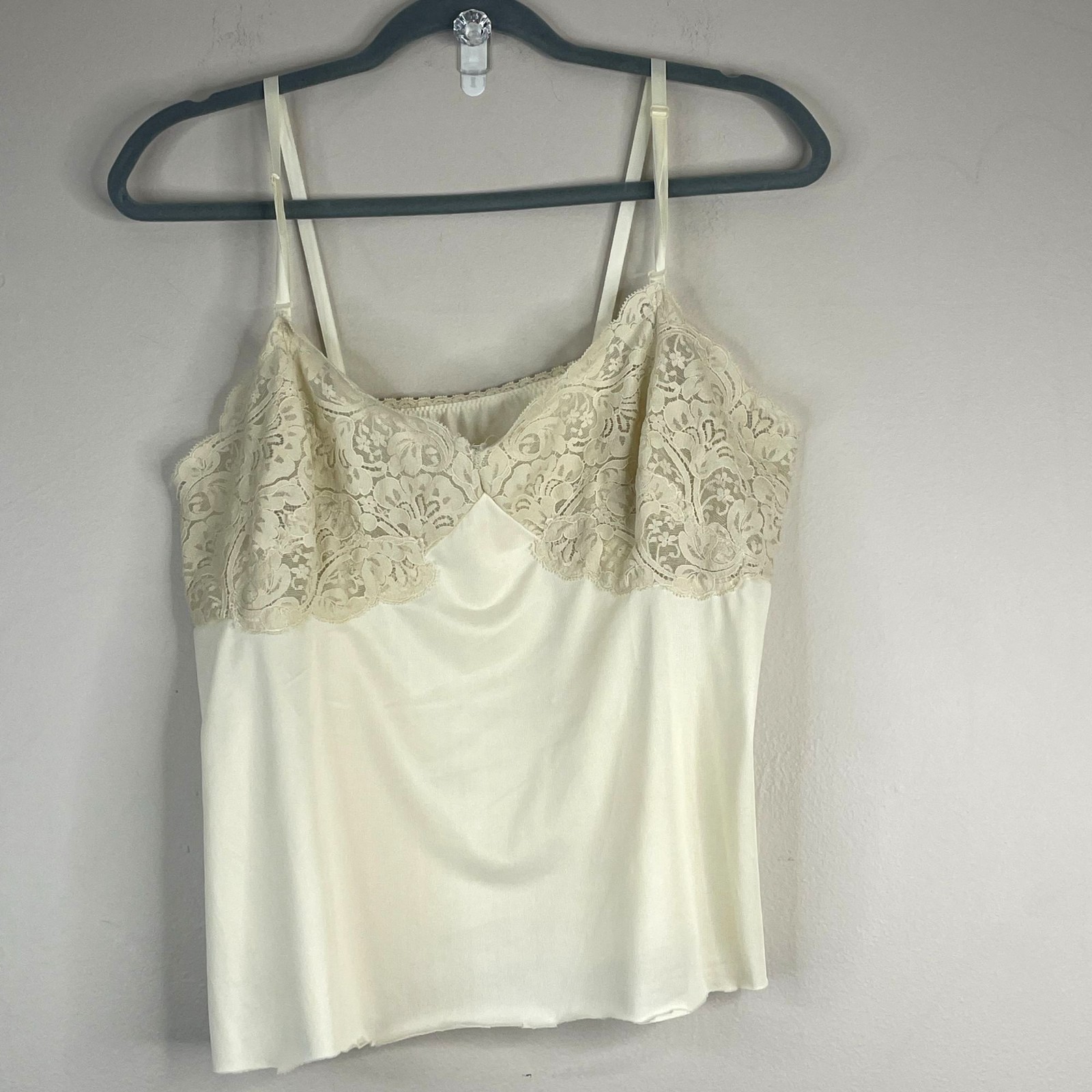 Vintage 70s Wonder Maid Camisole Tank Top Womens 32 Neutral Layering Coquette
