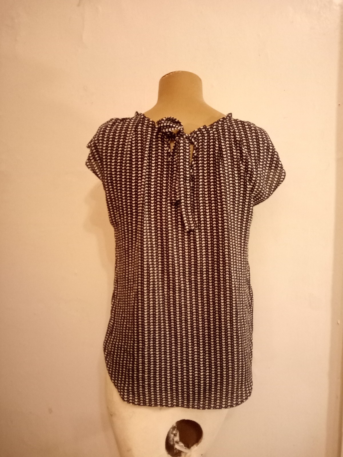 Vintage L C Lauren Conrad Black And White Women’s Top Size S