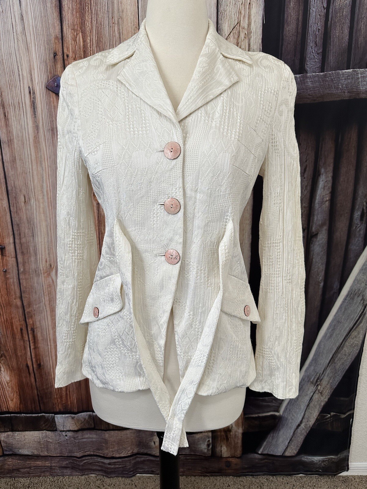 Vintage Women’s Christian LaCroix “Bazar” Vanilla Cream Embroidered Blazer 38
