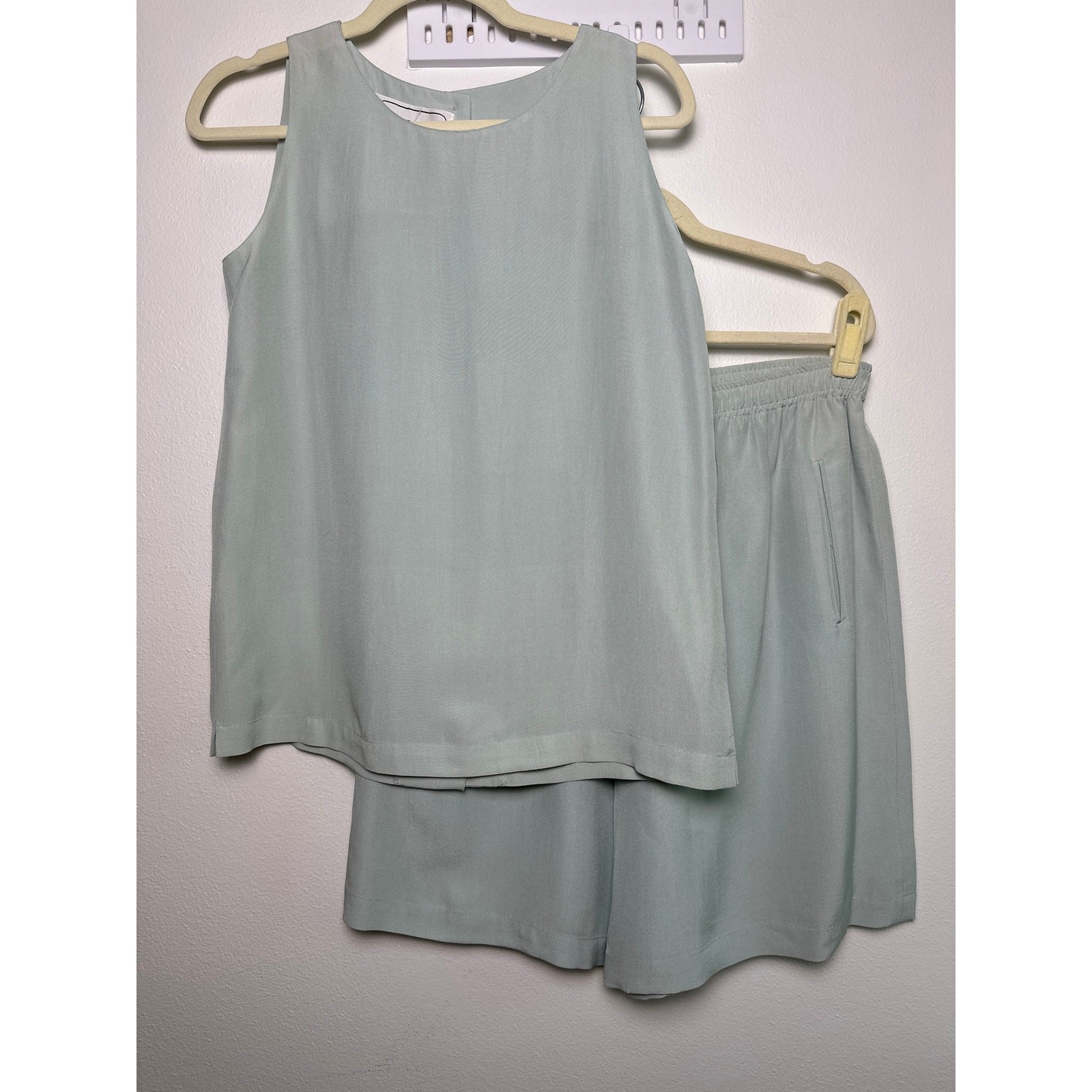 Vtg Adrienne Vittadini 100% Silk 2-Piece Tank & Shorts Set Seafoam | Sz S/M/L