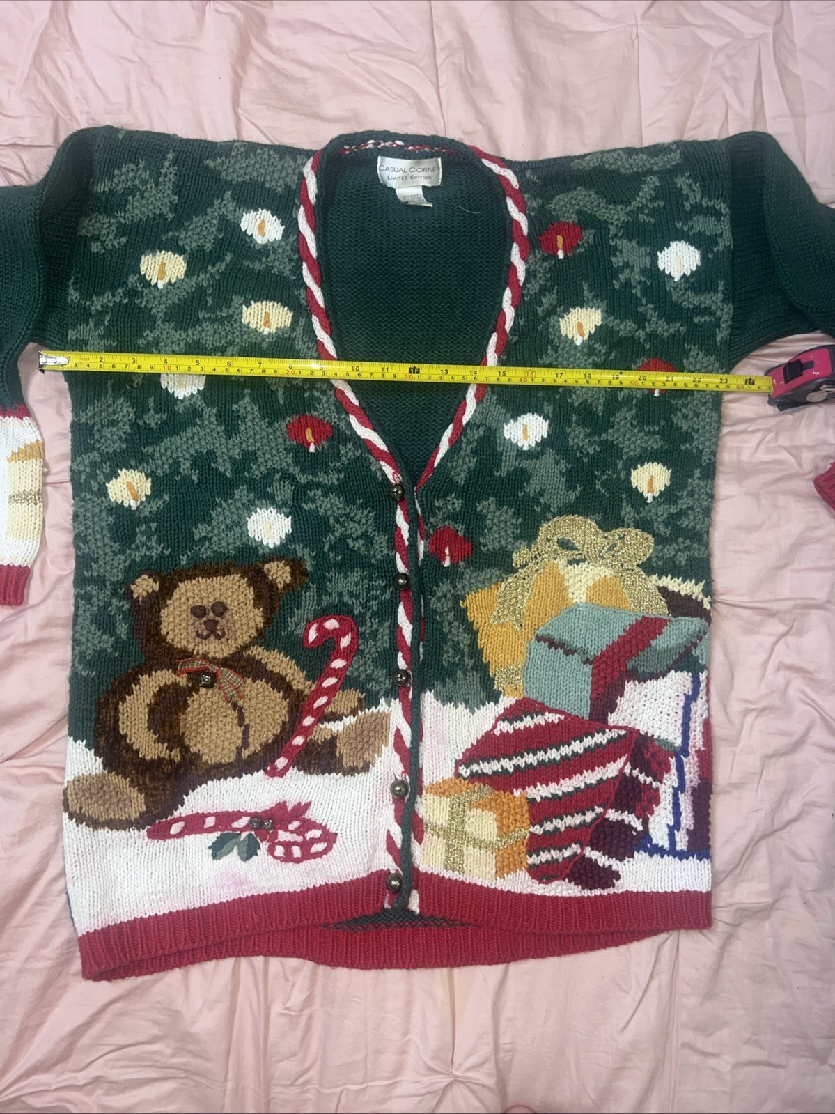 Vintage Casual Corner Bear, Presents, And Bells Women’s Christmas Cardigan