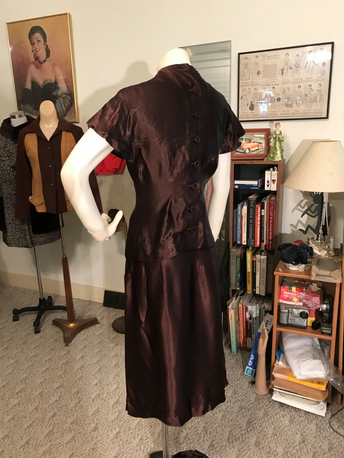 VTG Hollywood Paramount 1930/40’s 3 Piece Satin Outfit/Jacket/Skirt/Hat !