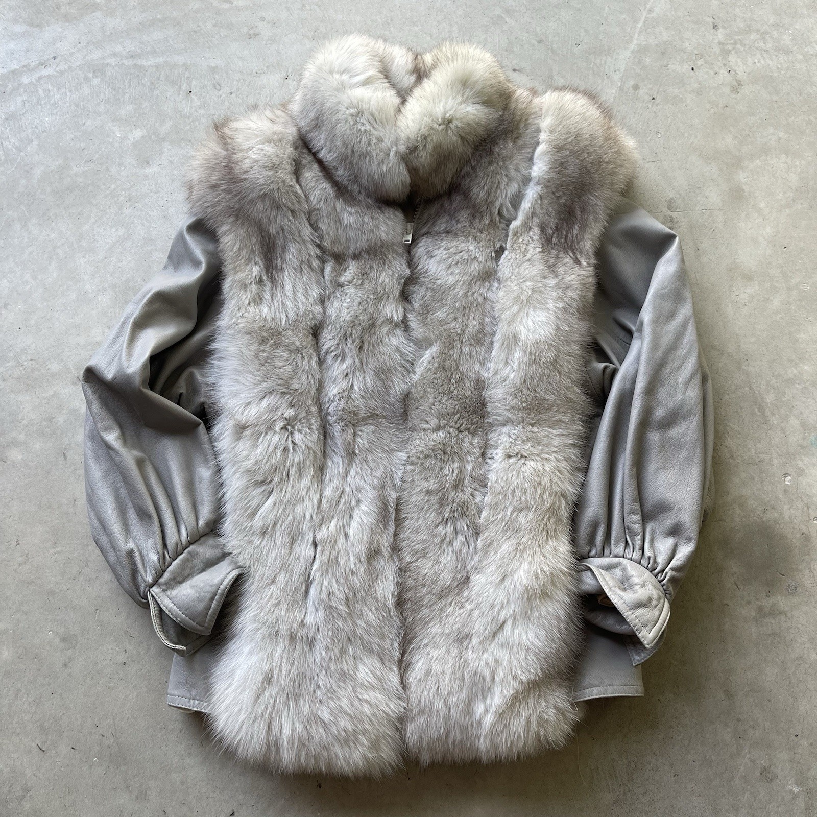 VTG Saga Fox Fur Jacket Coat Size Small Gray Leather 70s Blue Fox Mobwife Y2K