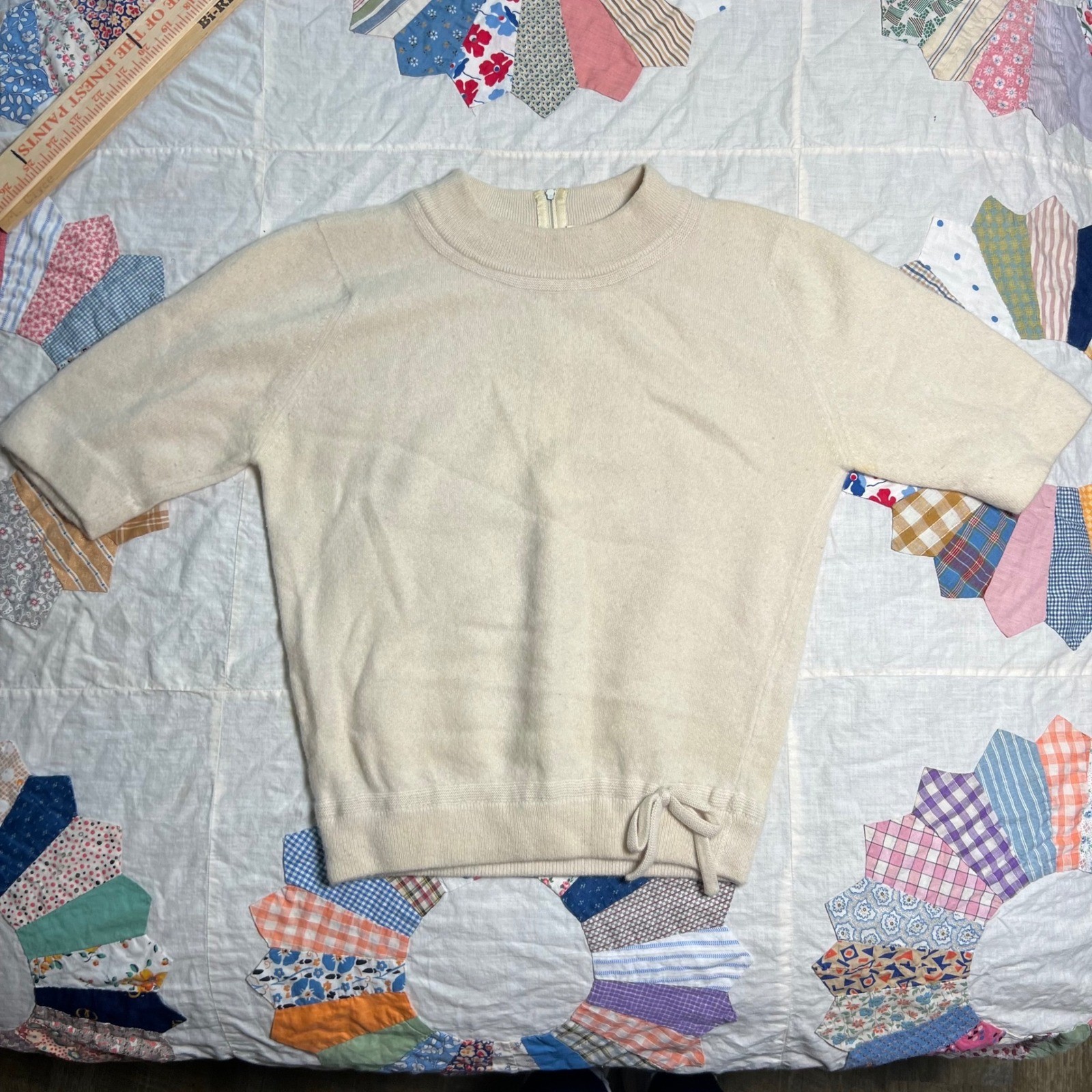 Vintage Dalton 100% Virgin Cashmere Short Sleeve Mock Neck Zip Back Sweater