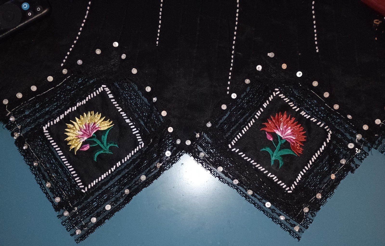 Vintage Carole Little Linen Black Skirt Embroidered Beaded Handkerchief Hem…