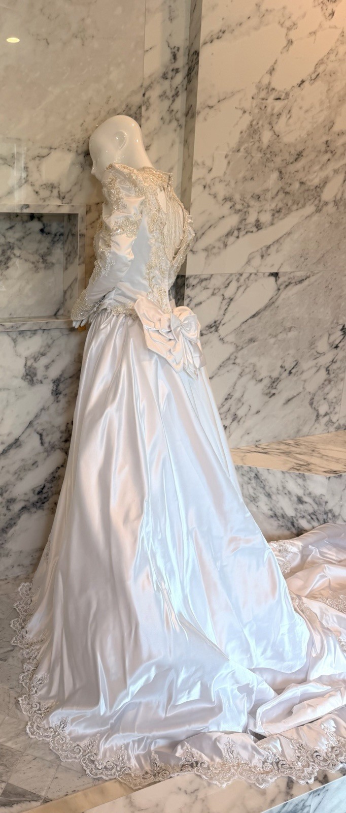 Vintage My Fair Lady Wedding Dress Gown Size 10 Satin Pearl Beaded Lace Train