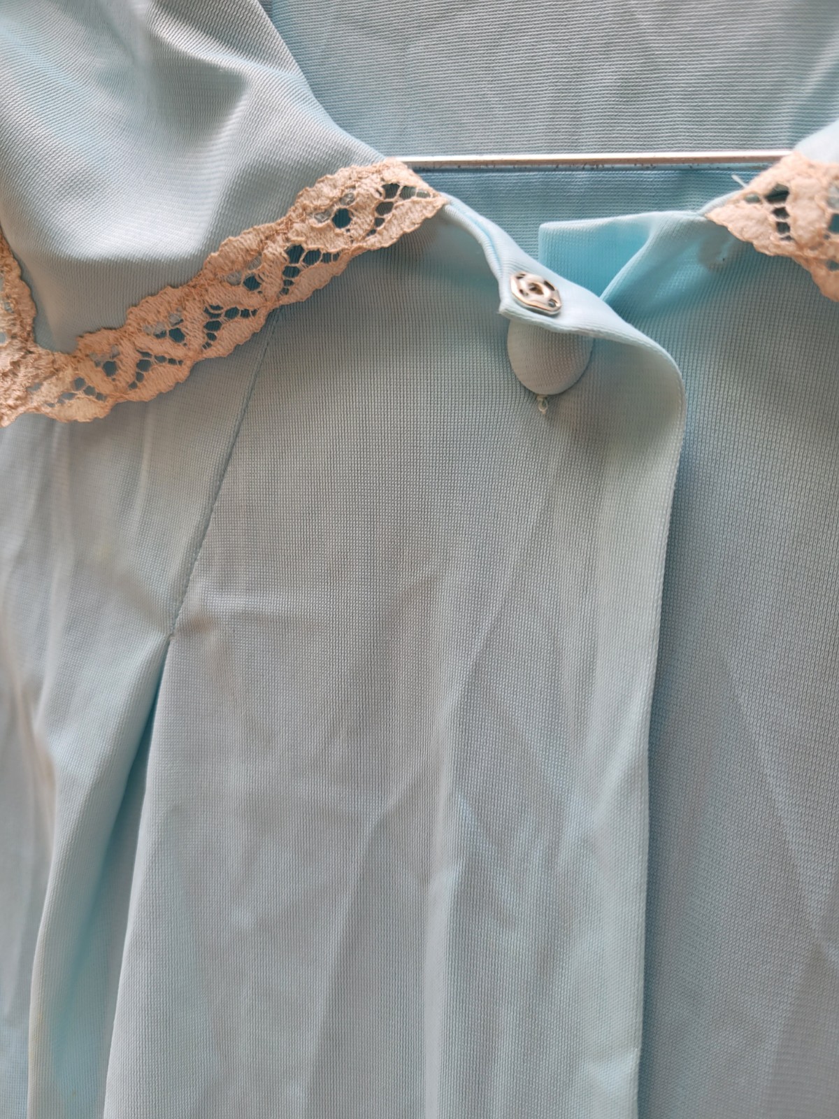 Vintage Vanity Fair Blue Whispy Elegant Lace Trim Gown 36 Retro Housecoat Regal