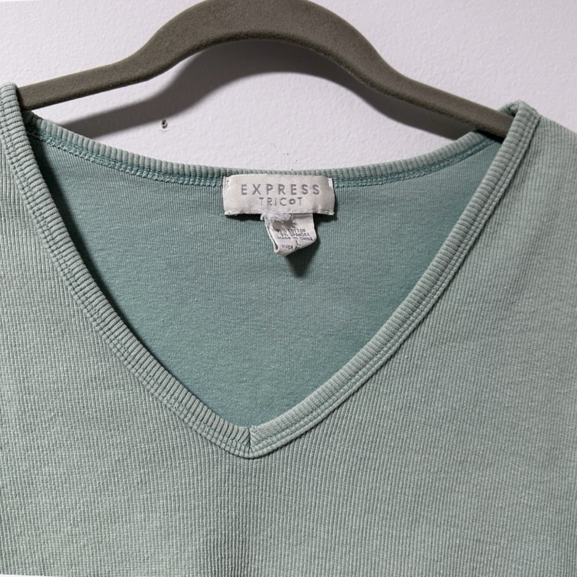 Vintage Express Tricot Mint Green Ribbed Short Sleeve V-Neck Shirt Size Large