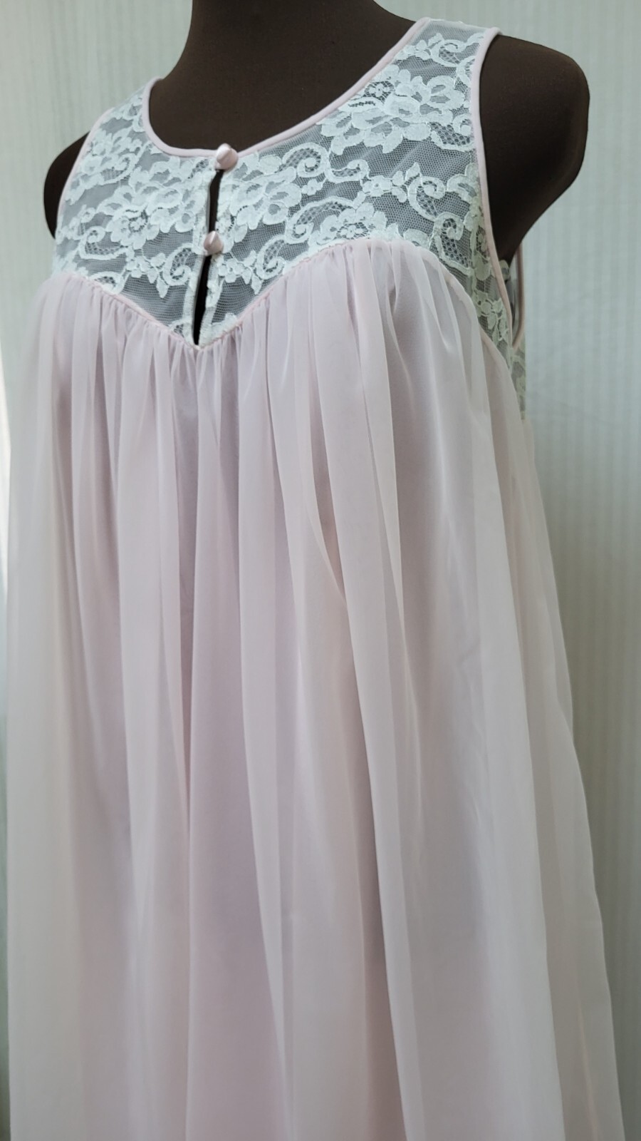 Vintage KOMAR Pink CHIFFON & LACE Babydoll Sissy Nightgown – Size S – EUC
