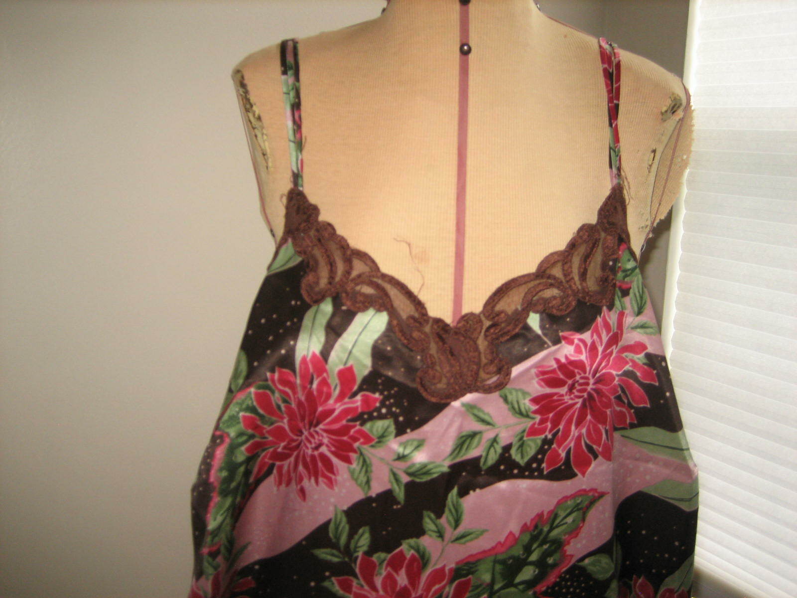KAYDETTE Pointsettia Polyester Long Strap Night Gown, Brown Embroidery Size 2X