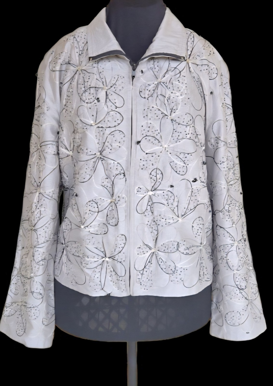 1980s ANAGE Silk Gray Jacket With Black Beaded Sequined Floral Design Size XL