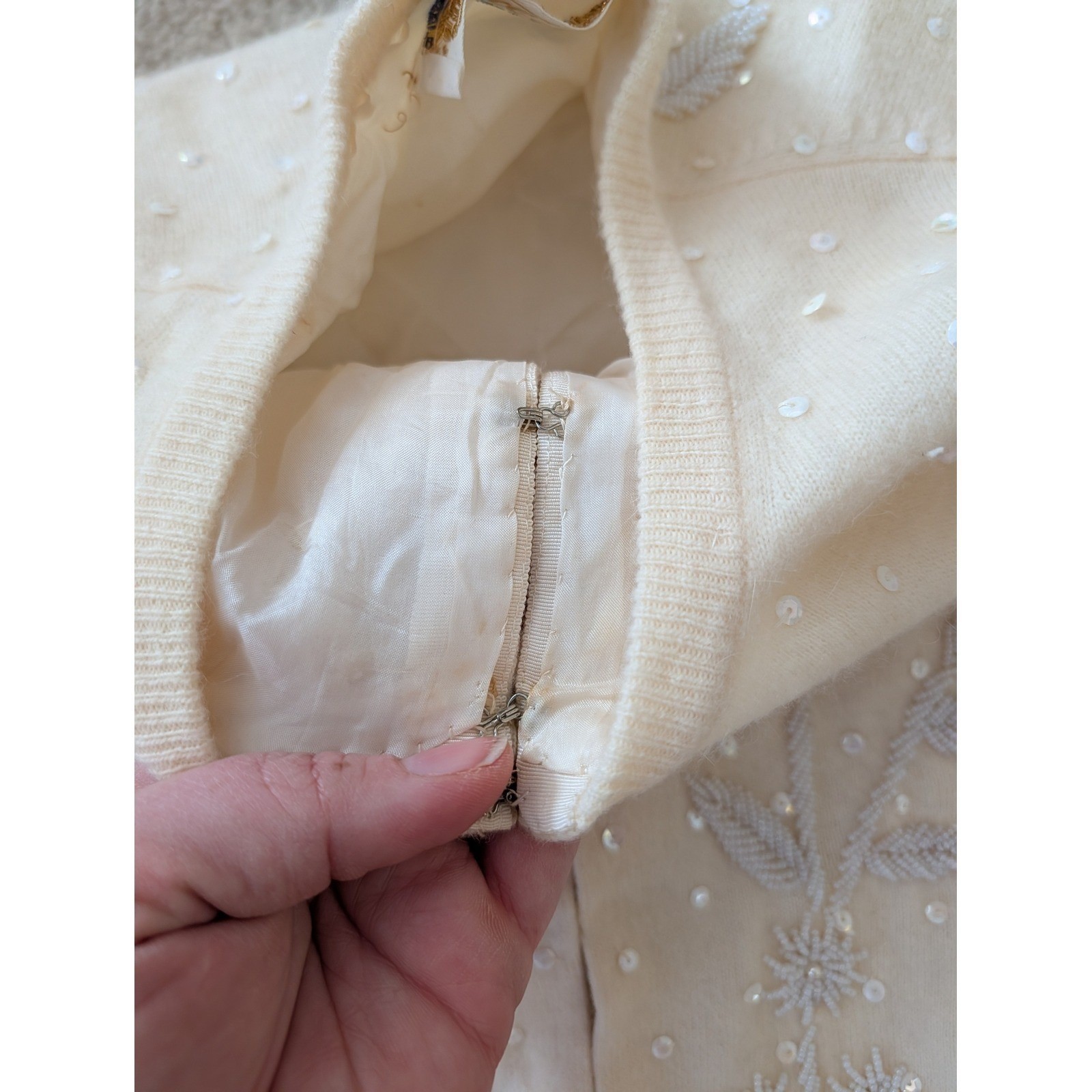 Vintage Women’s Beaded Angora Lambswool Cardigan Cream Floral Sequin Sweater- XS