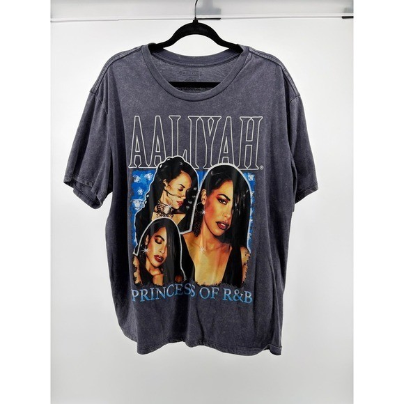Brand Unknown, Aaliyah „Princess Of R&B” Graphic T-Shirt, Size XXL