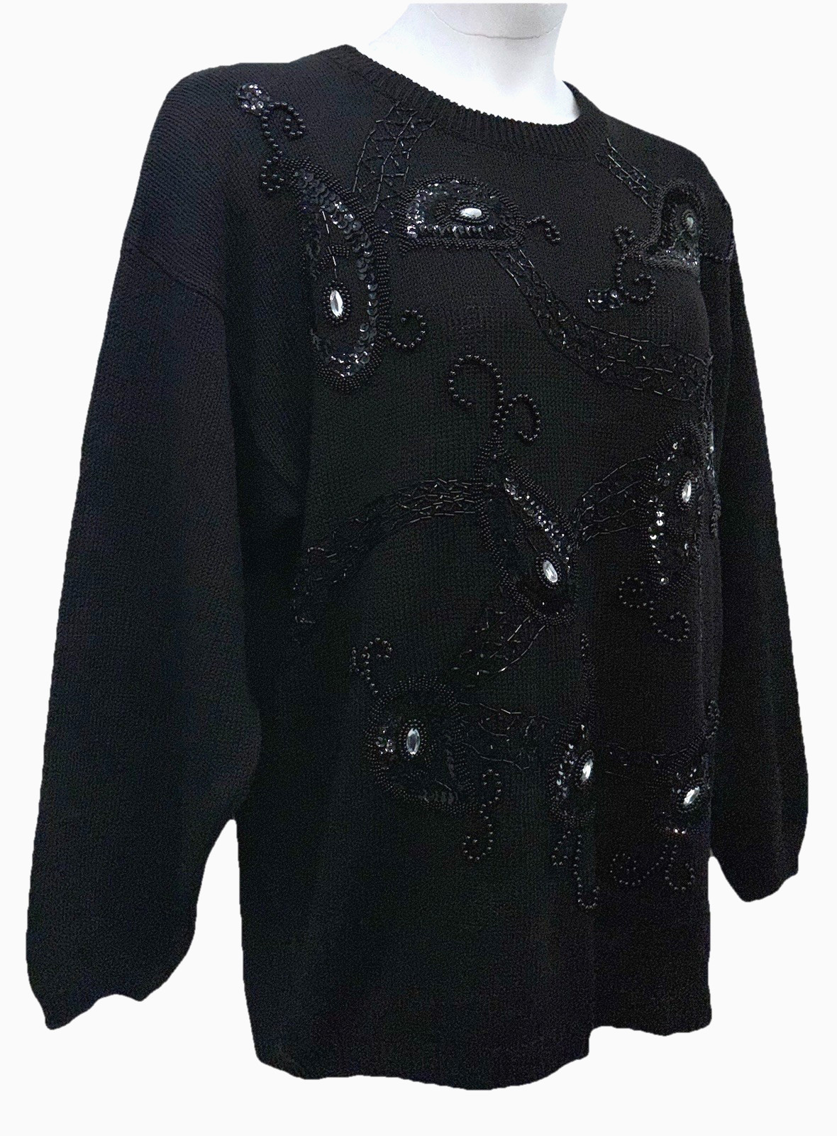 NWT VTG Victoria Harbour Size L Pullover Long Sleeve Embellished Sweater Black
