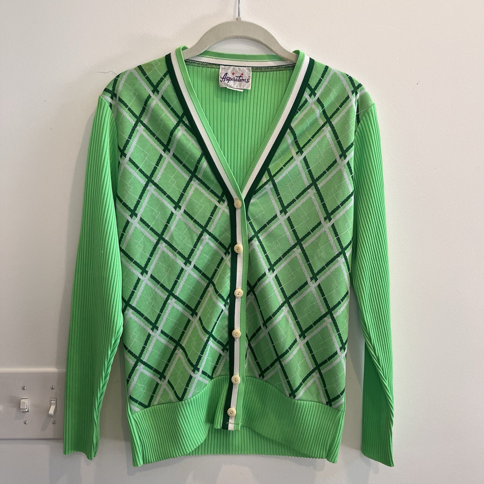 Vtg 60s 70s Green Argyle Cardigan Knit Check 5-6 Women’s Aspirations Preppy Flaw