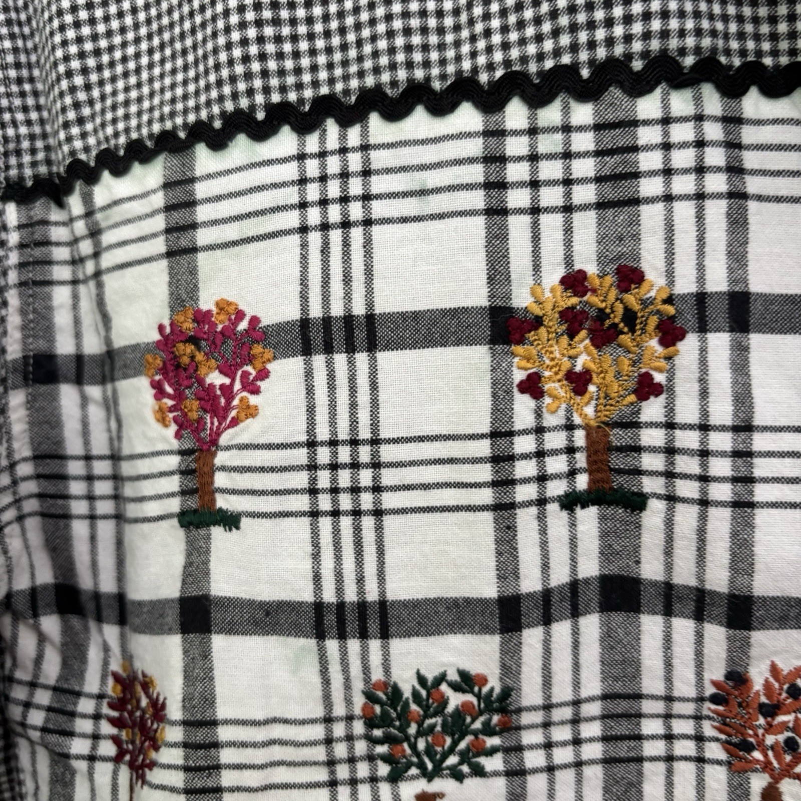 VTG 90s That’s The Way To Go Long Sleeve Gingham Embroidered Trees Shirt-S-Fall