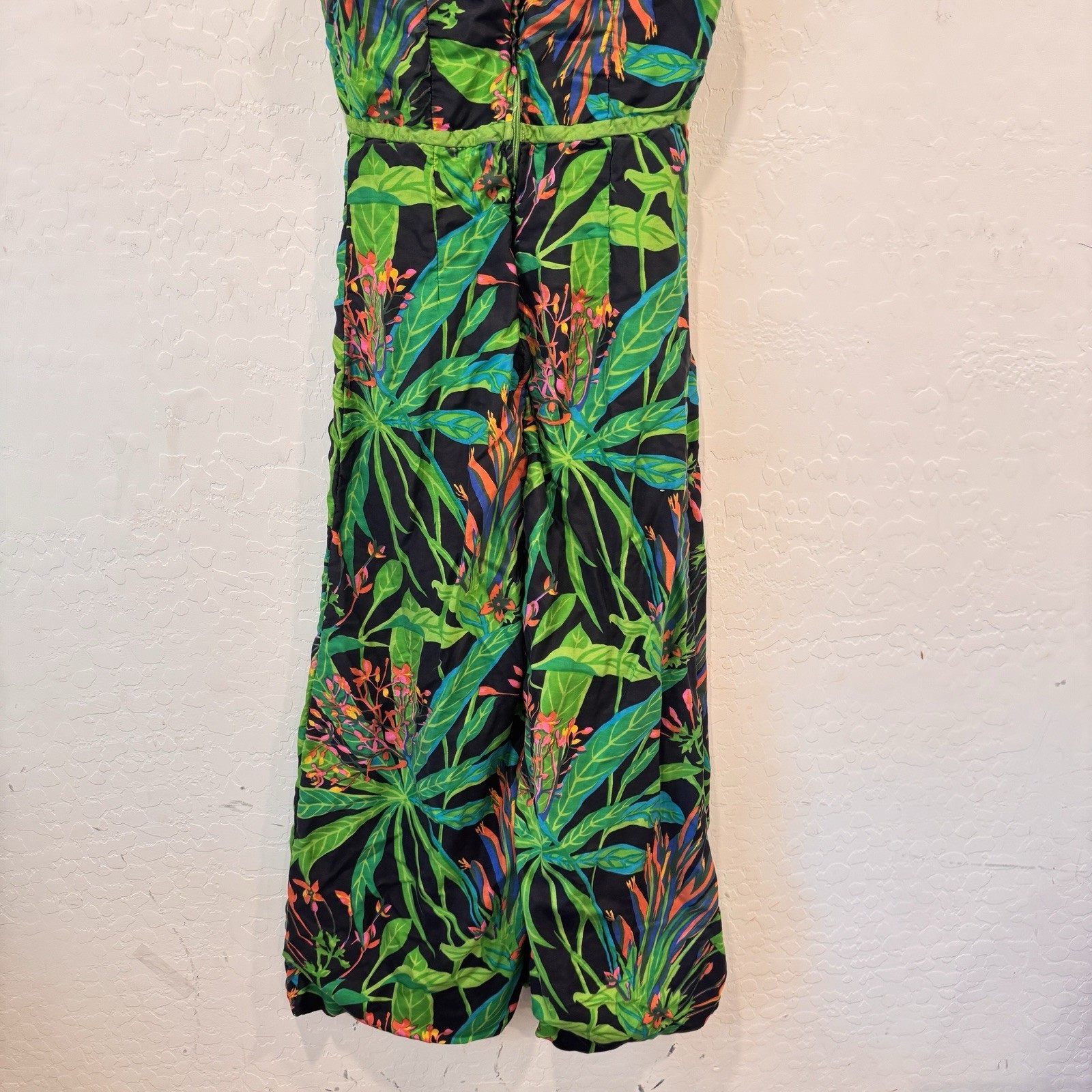 Vintage Tropical Floral Sleeveless Dress Vacation 1960s Midi Resortwear Hawaiian