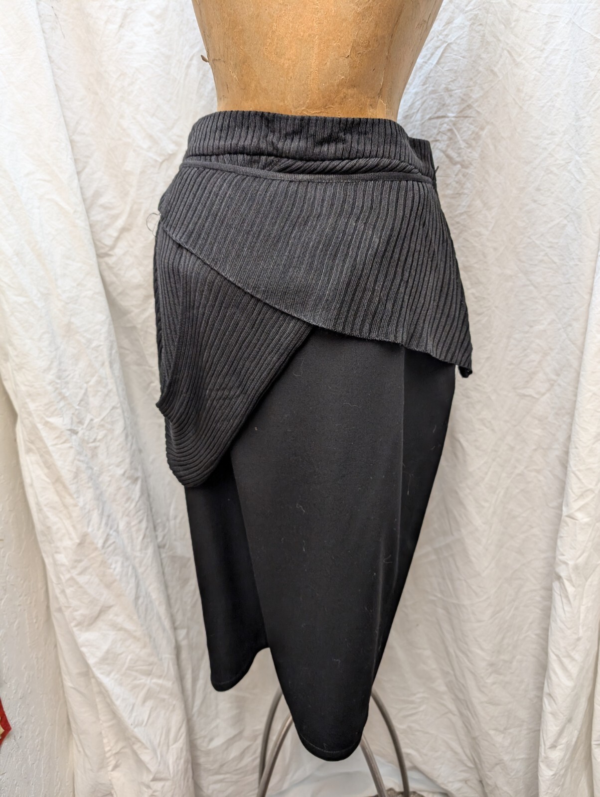 Vintage Black Draped Viscose Textured Skirt by Gianni Versace Size M