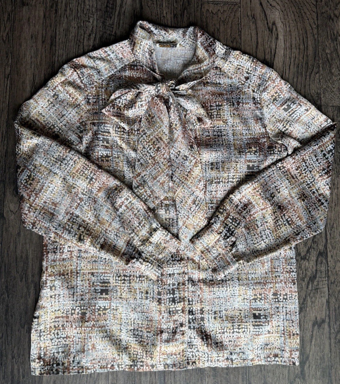 Vintage Classic Elegance Womens Button Down Floral Blouse 16 Collar