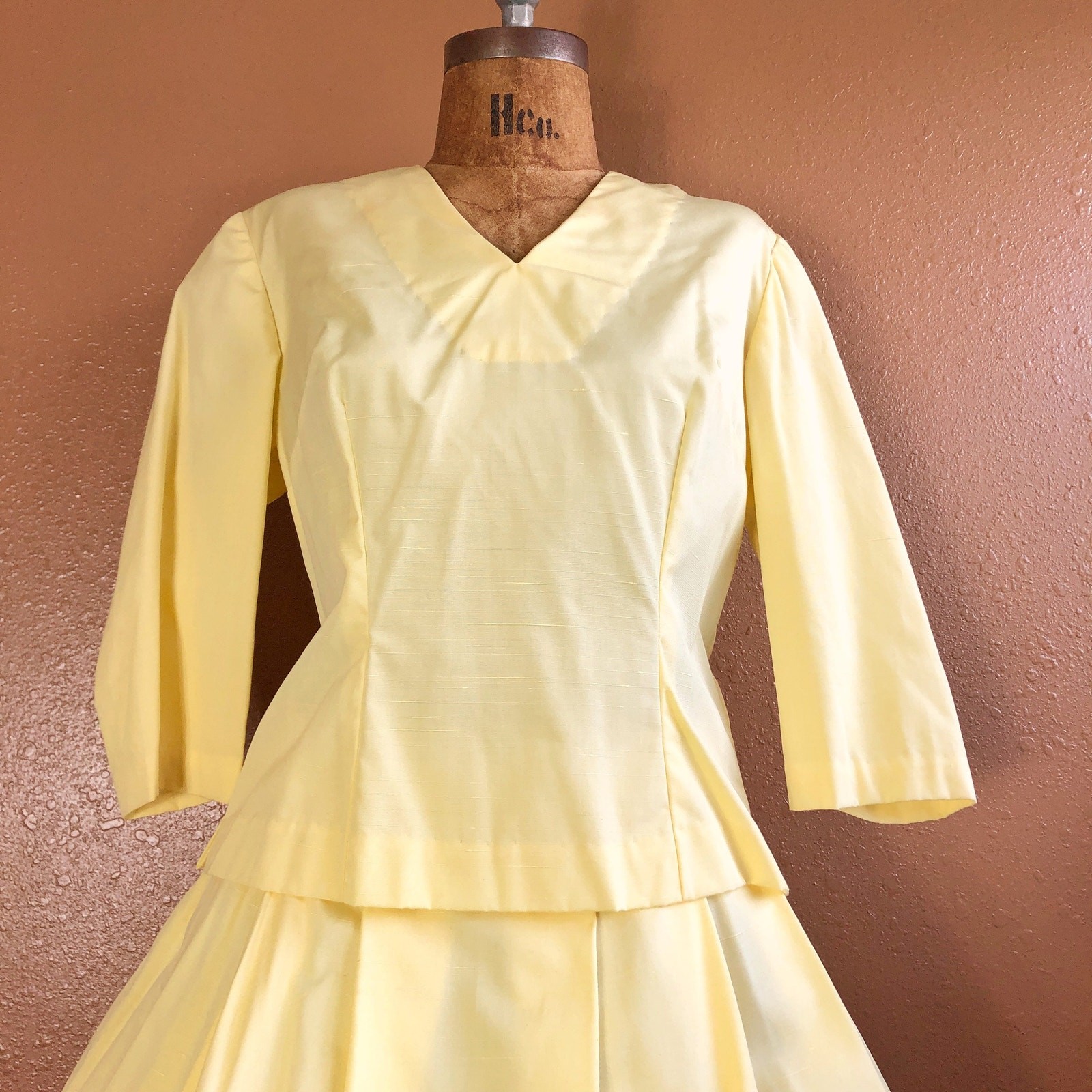 Vintage 50s Butter Yellow Handmade 2pc Blouse & Full Skirt Set XS
