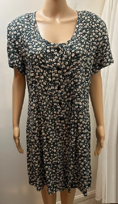 BRETT ALIXANDER Vintage 80s NWT Women’s Size 16 Black Flowered Button Up Romper