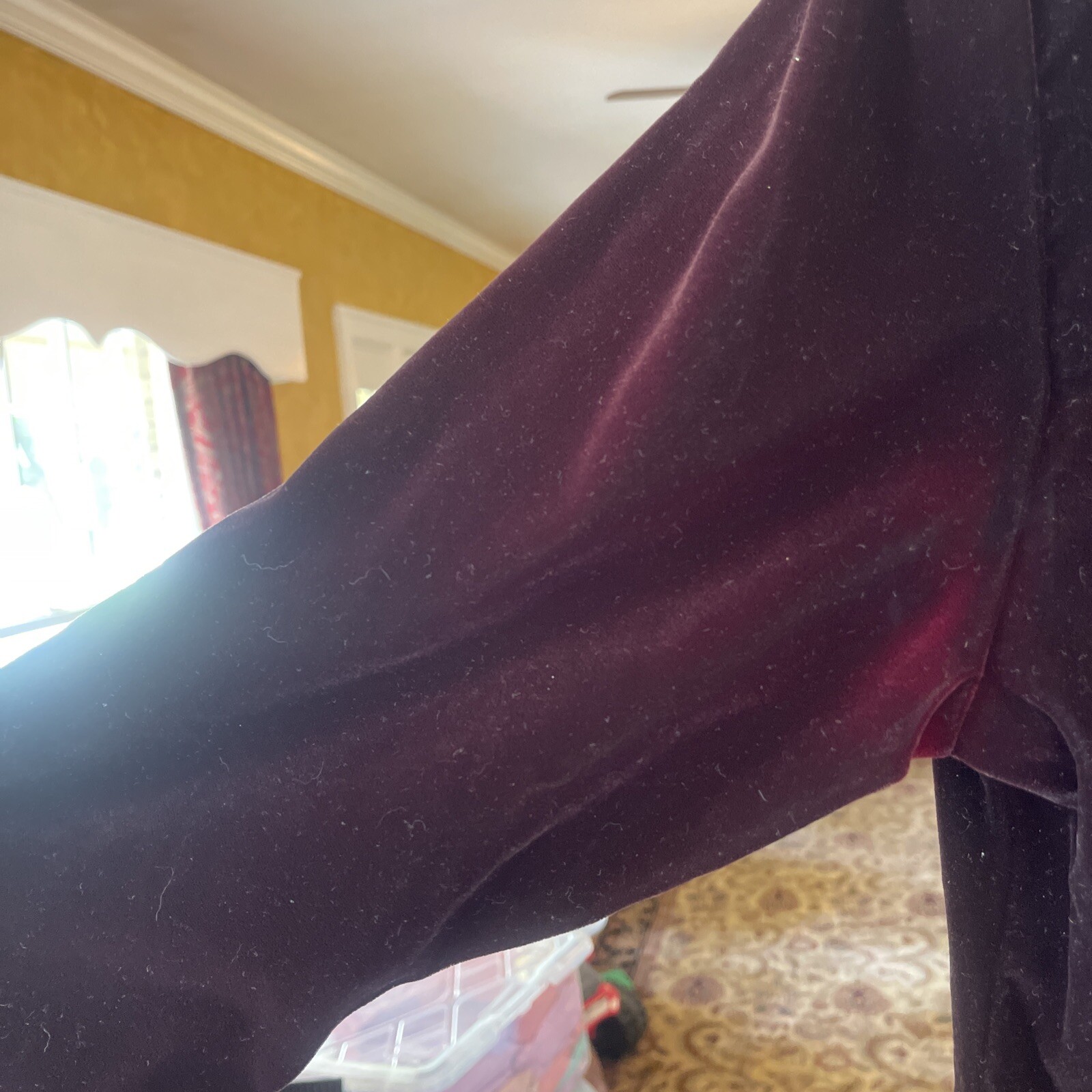 VTG 70s? Amazing Burgundy Red Velvet Jacket Velvet Fabulous Buttons Size 7