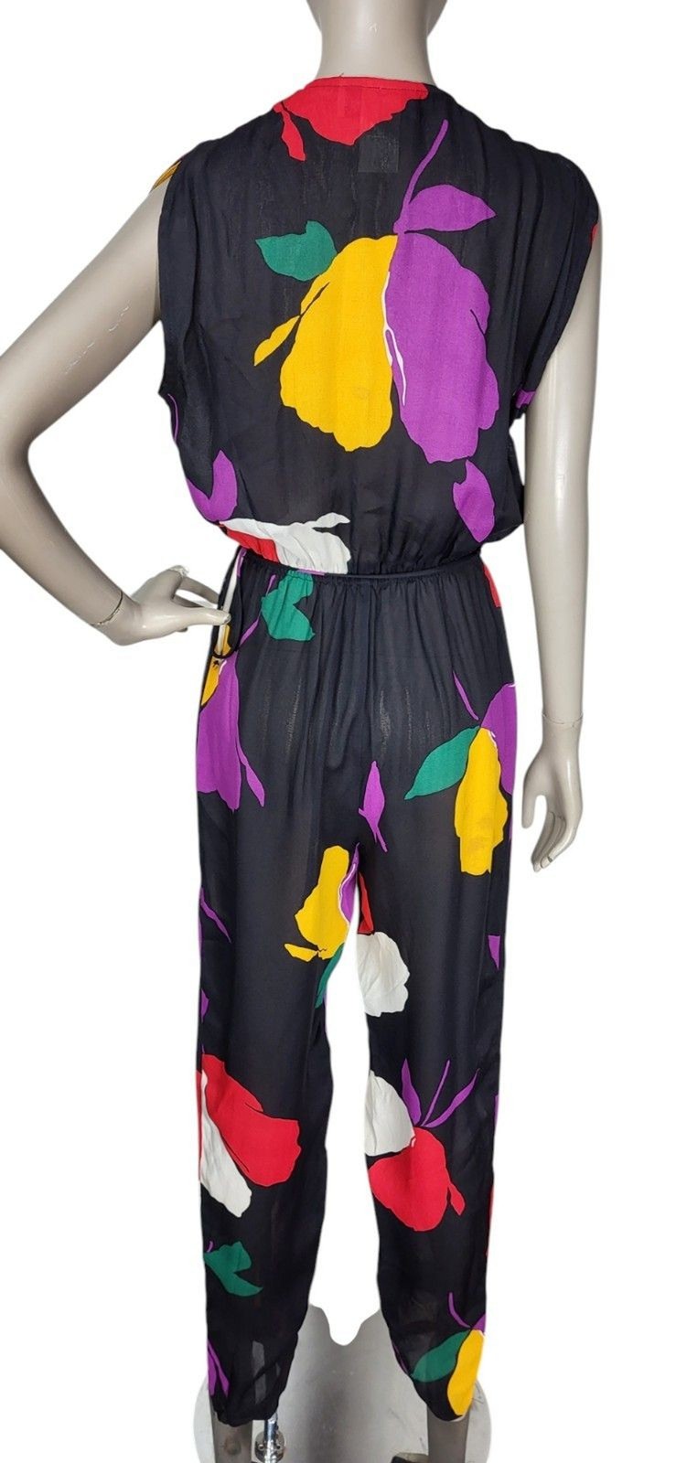Vintage 70s/80s Ann Marie Black Abstract Floral Sleeveless Surplice Jumpsuit