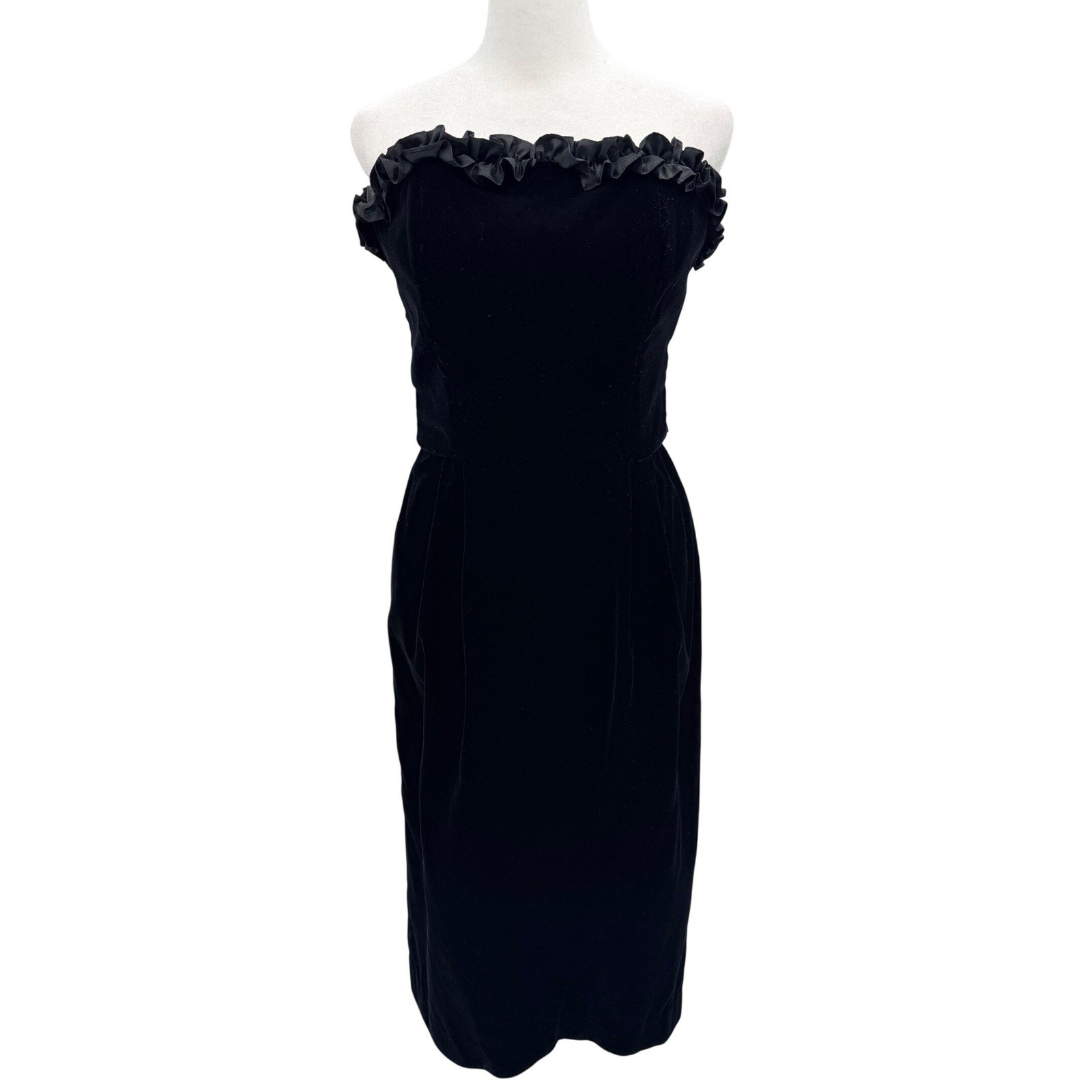 Vintage Y2K Kathryn Conover New York Formal Pencil Dress 8 Black Velvet Glam