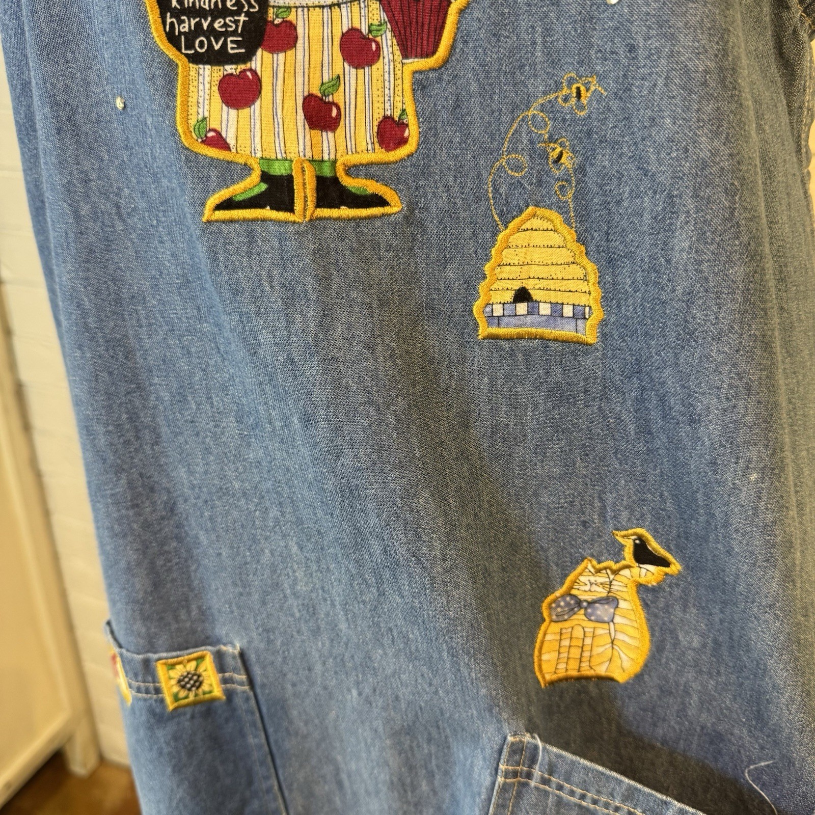 Vintage 90s The Quacker Factory Embroidered Appliqué Denim Pinafore Dress M