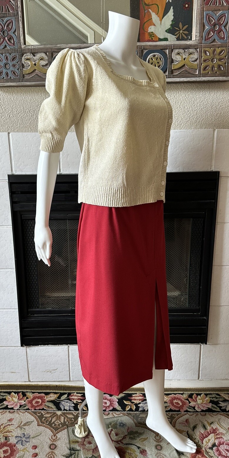Vintage You Babes Red Skirt W/ Front Slit Juniors Size 9 Waist 26” Hips 36”