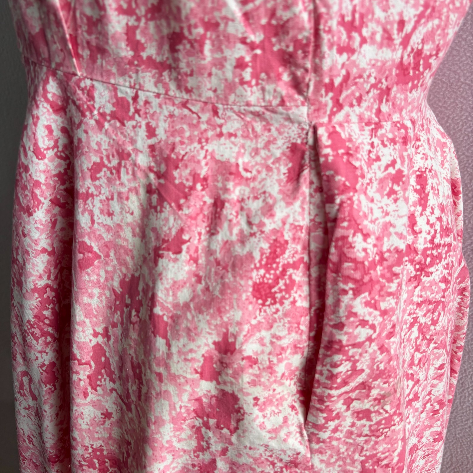 Vintage 1950s Pink Floral Cotton Button Down Sleeveless Summer Day Dress M/L