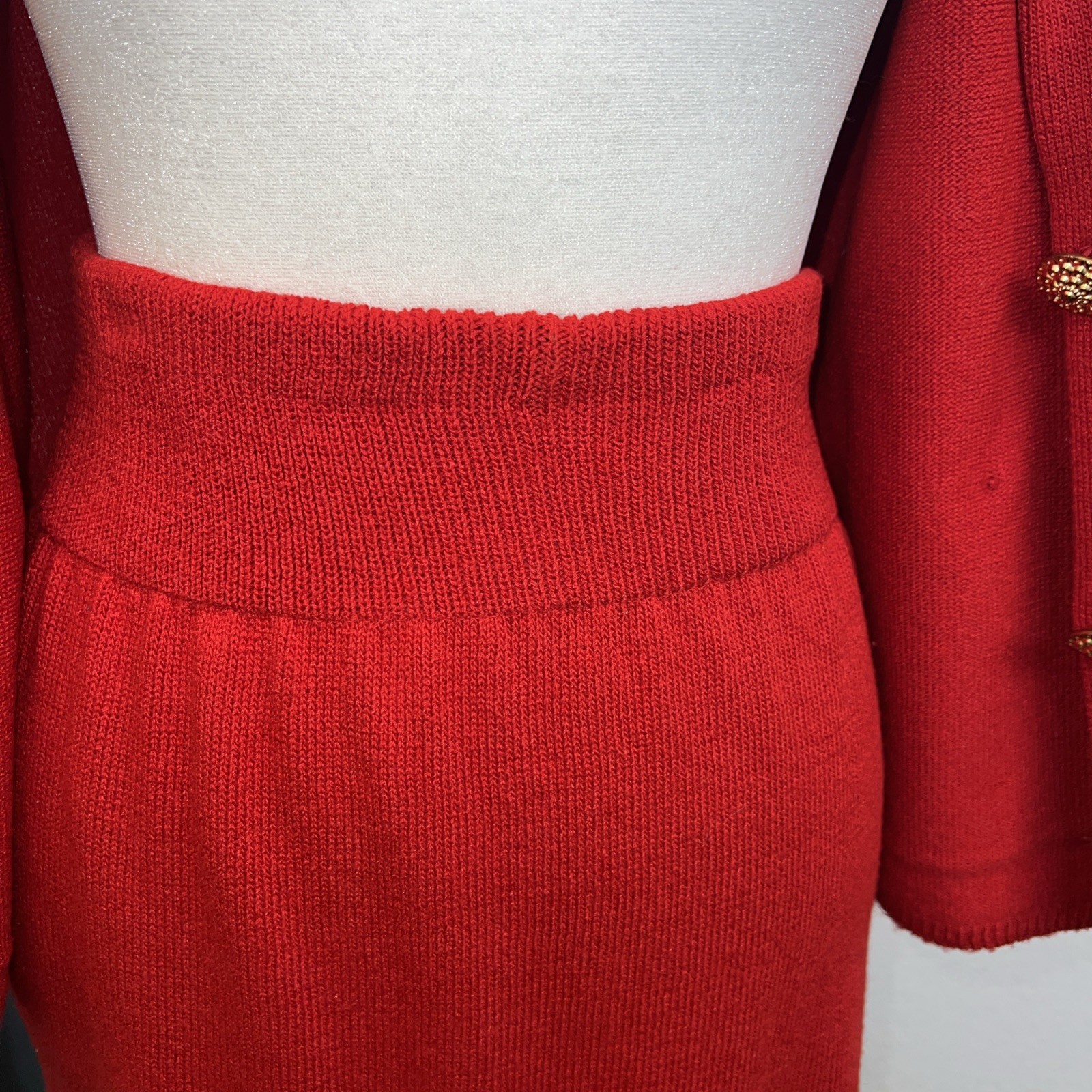 Vtg 80’s two piece cardigan sweater and pencil skirt set red knit size S