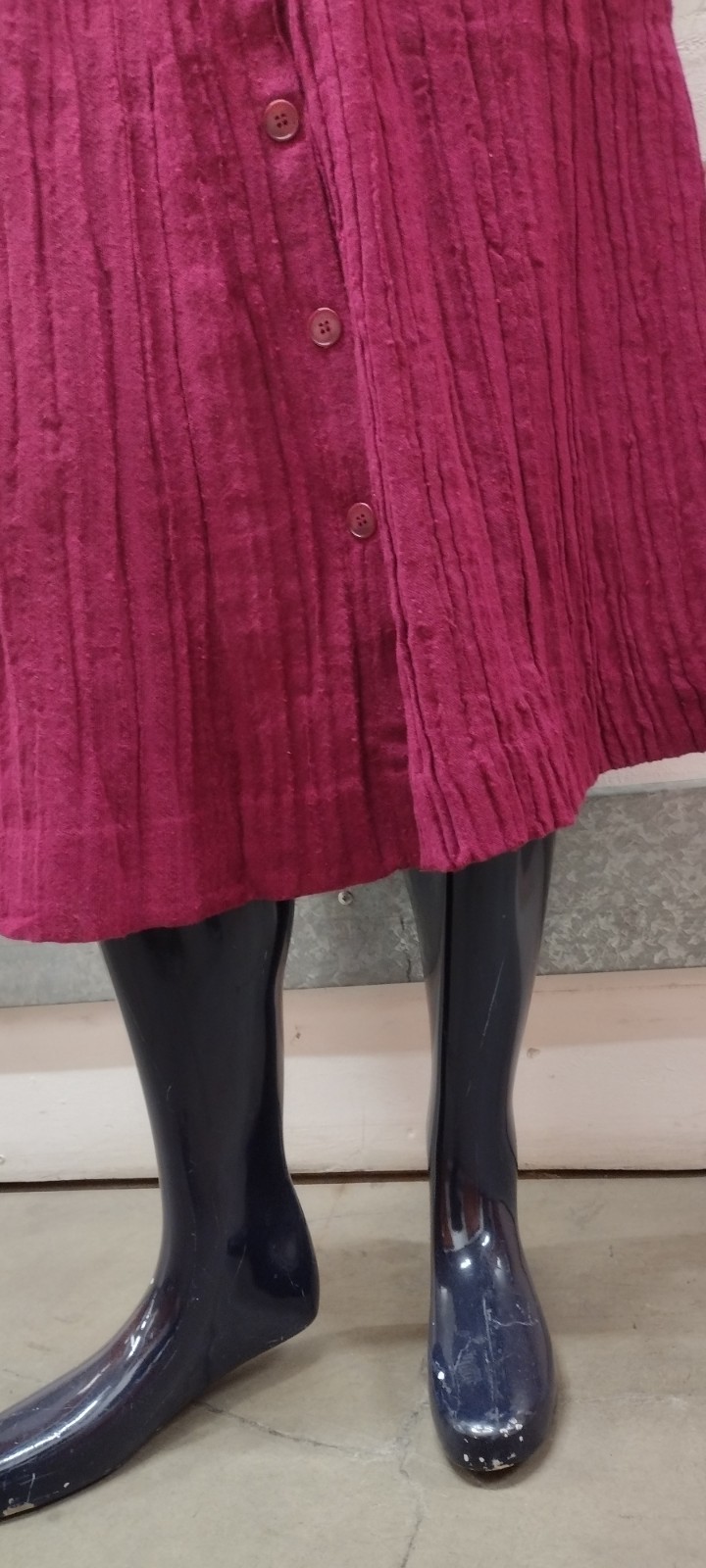 1970s Campus Casuals Pink Fuchsia Skirt Crinkle Cotton Buttons Below Knee Size M