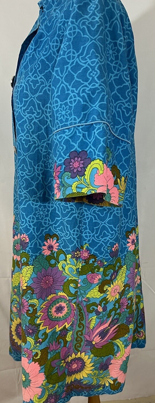 60s Lorraine Robe Barkcloth M Bright Colorful Floral Flaws READ Description Mod