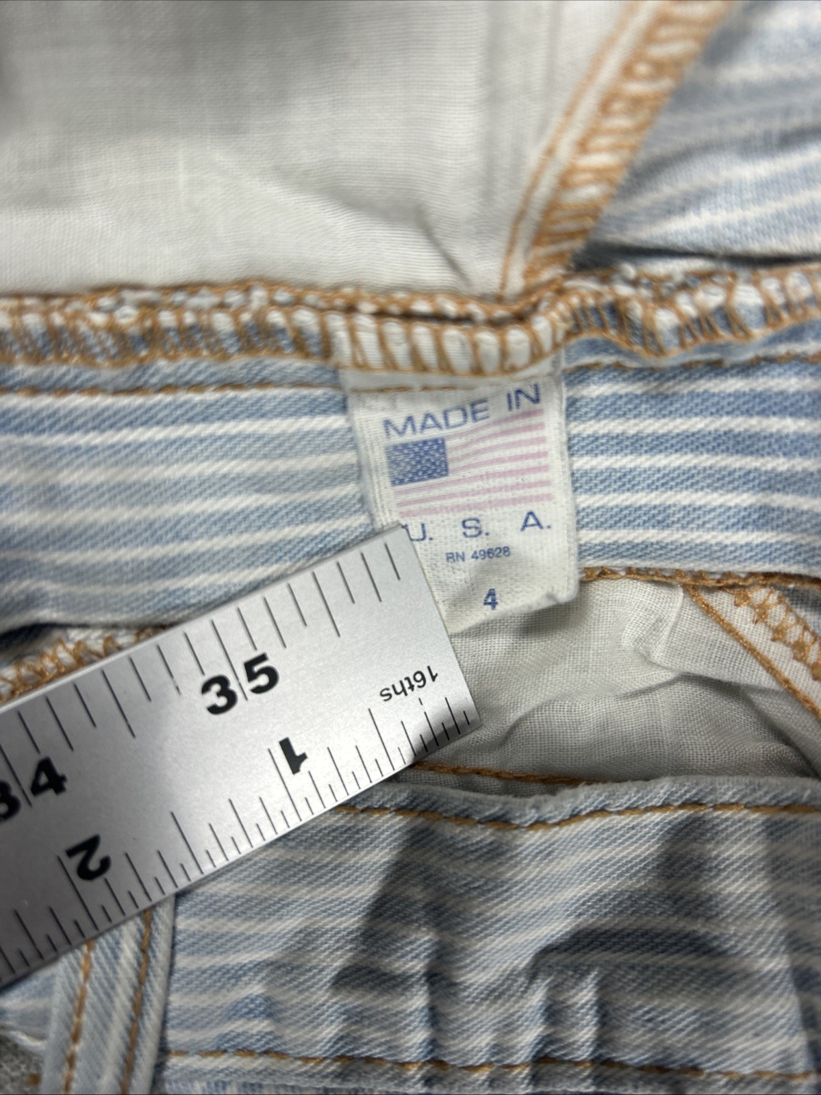Woman’s Zena Size 4 Light pinstripe denim jeans Vintage