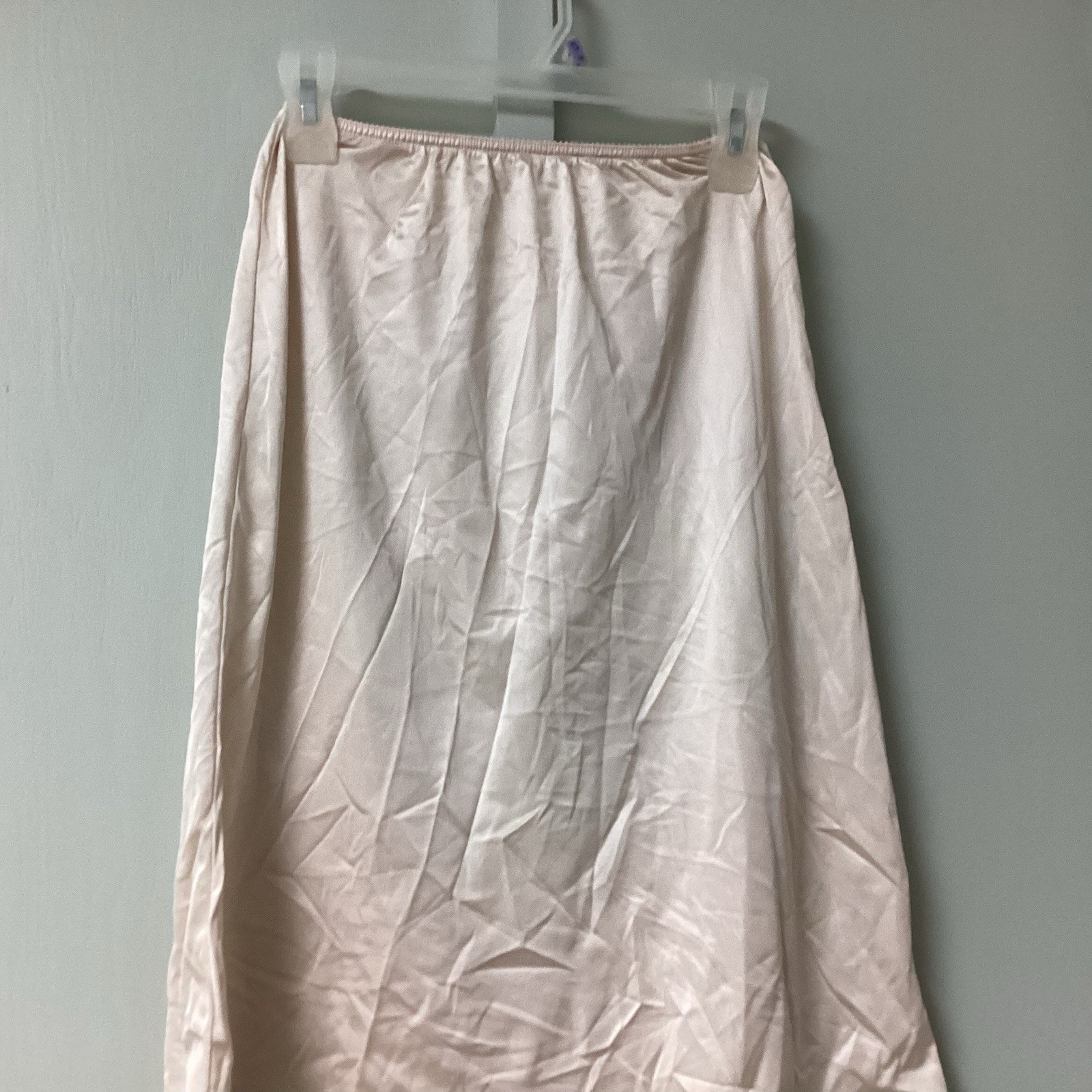 Vtg Warners Perfect Measure Nylon Half Slip Med 18”Lace Trim Blush USA