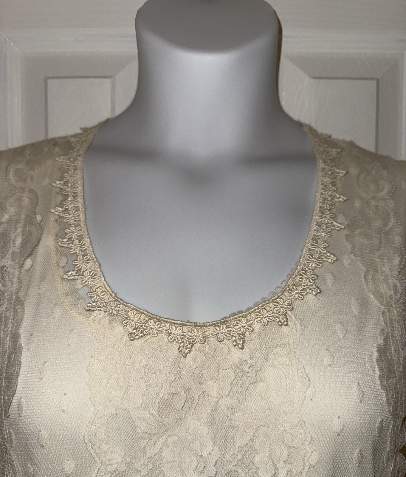 WOMENS VINTAGE VICTORIAN LACE MAXI IVORY OFF WHITE BOHO WEDDING DRESS 15 / 16