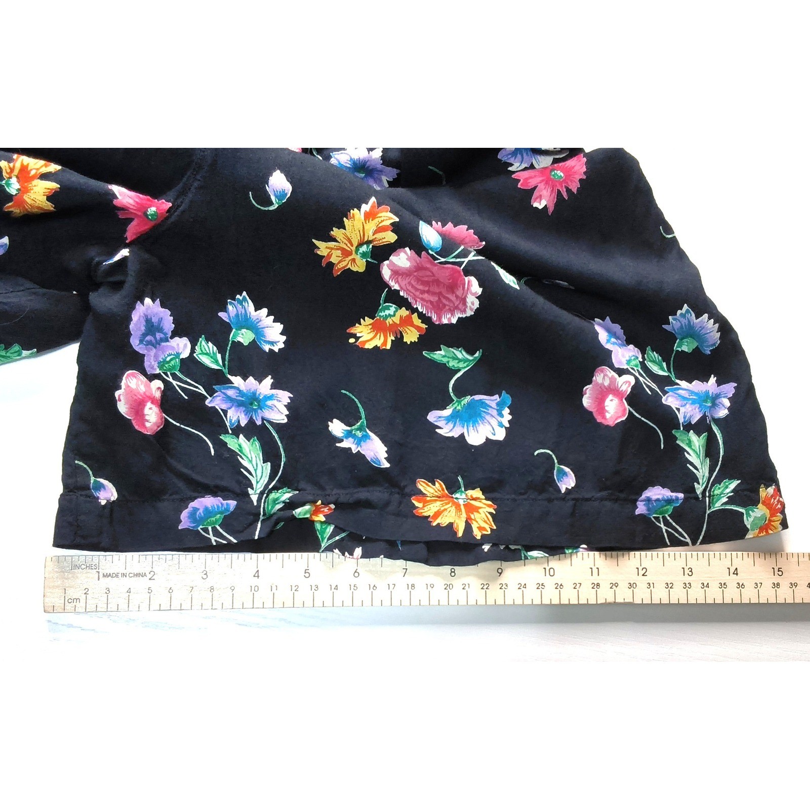 Access Vintage Floral Romper Shorts Women Small Black Short Sleeve Button Front