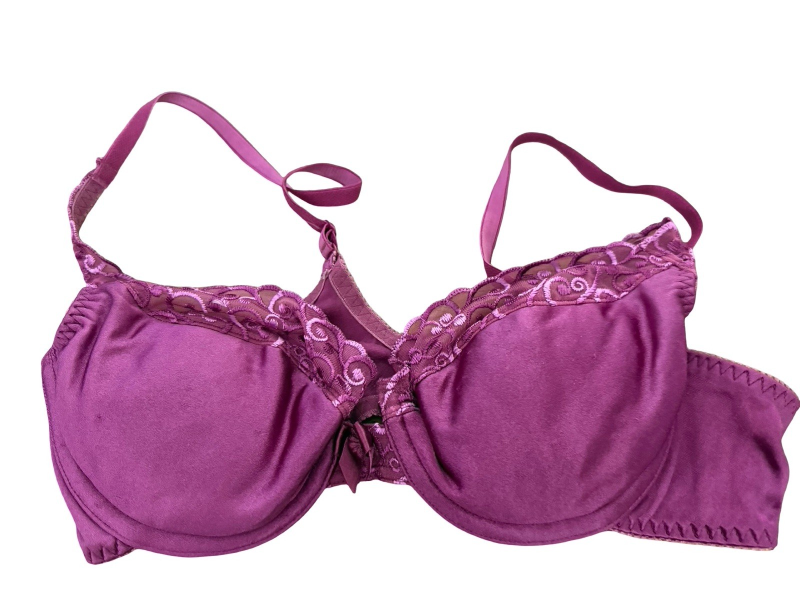 Vintage Victorias Secret scalloped Bra 36b Shiny purple Satin Removable Pads