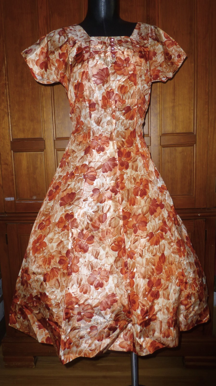 Vtg 50s 60s Watercolor Floral Print satin Princess Seam Wide Skirt DRESS M