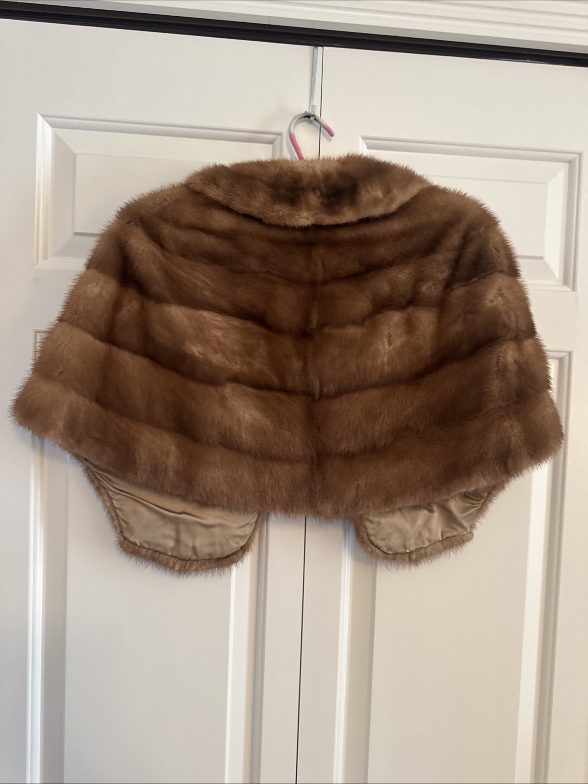 Vintage Women’s Mink Stole J.L. Hudson’s Detroit Capelet – One Size Bt1