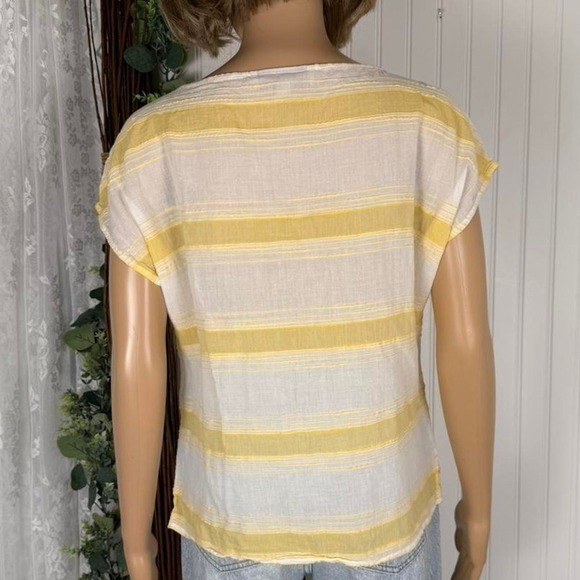 LOFT lightweight striped blouse in soft cream and pastel yellow XS