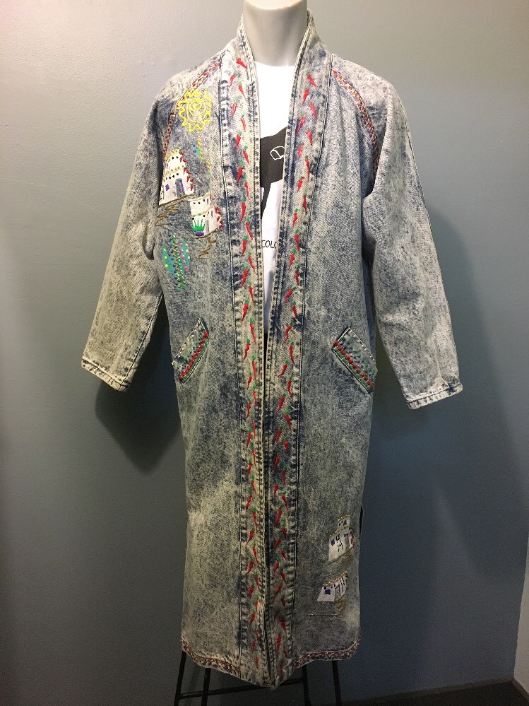 Vtg 80s 90s Acid Washed Denim Trench Coat Womens Unisex L-XL Jean Jacket Painted