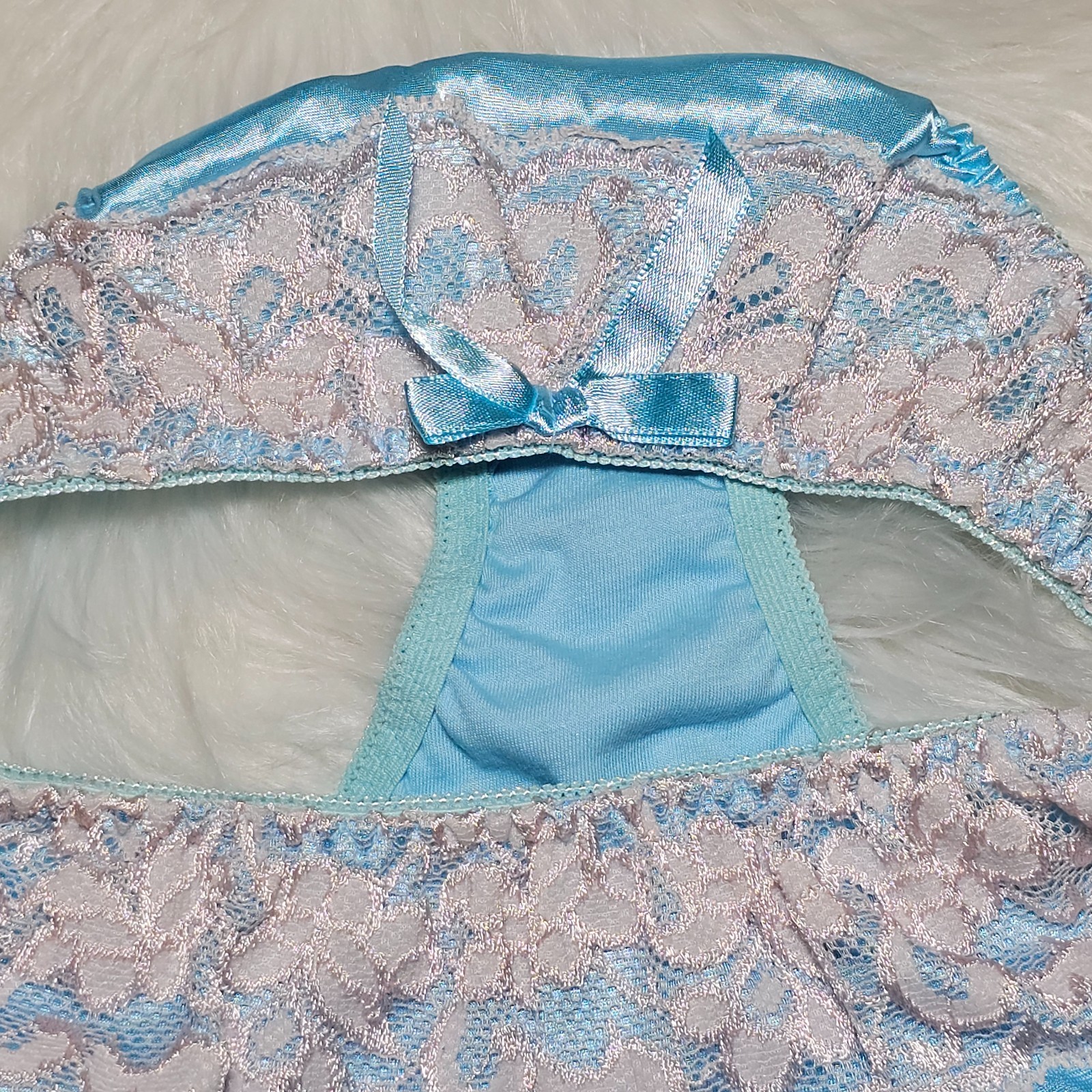 VTG Nylon Satin Panty Silky Blue Bikini Sissy Lace Brief Size Small Hip 32-36″